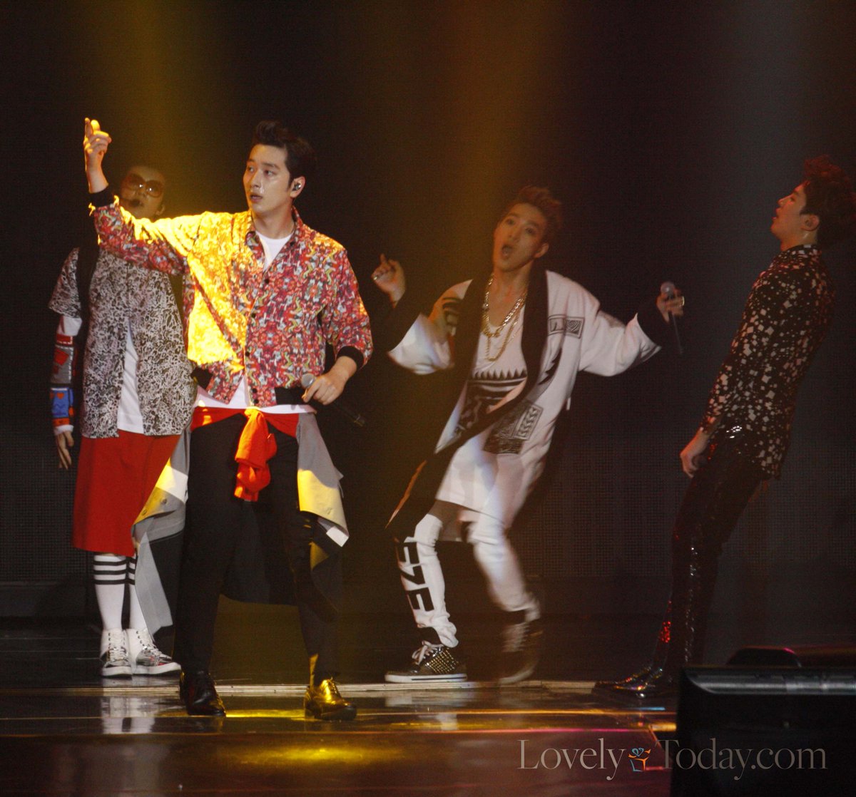 "<a href="/topkpoptv/">Top K-pop</a>: Foto: 2PM Go Crazy Indonesia #2PMJKT2015 lovelytoday.com/topkpop/2015/0… "cool