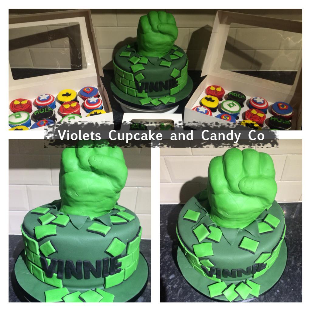 CupcakesViolets's tweet photo. Hulk Cake (10 inch chocolate sponge) xx http://t.co/ipHc7BOjEQ