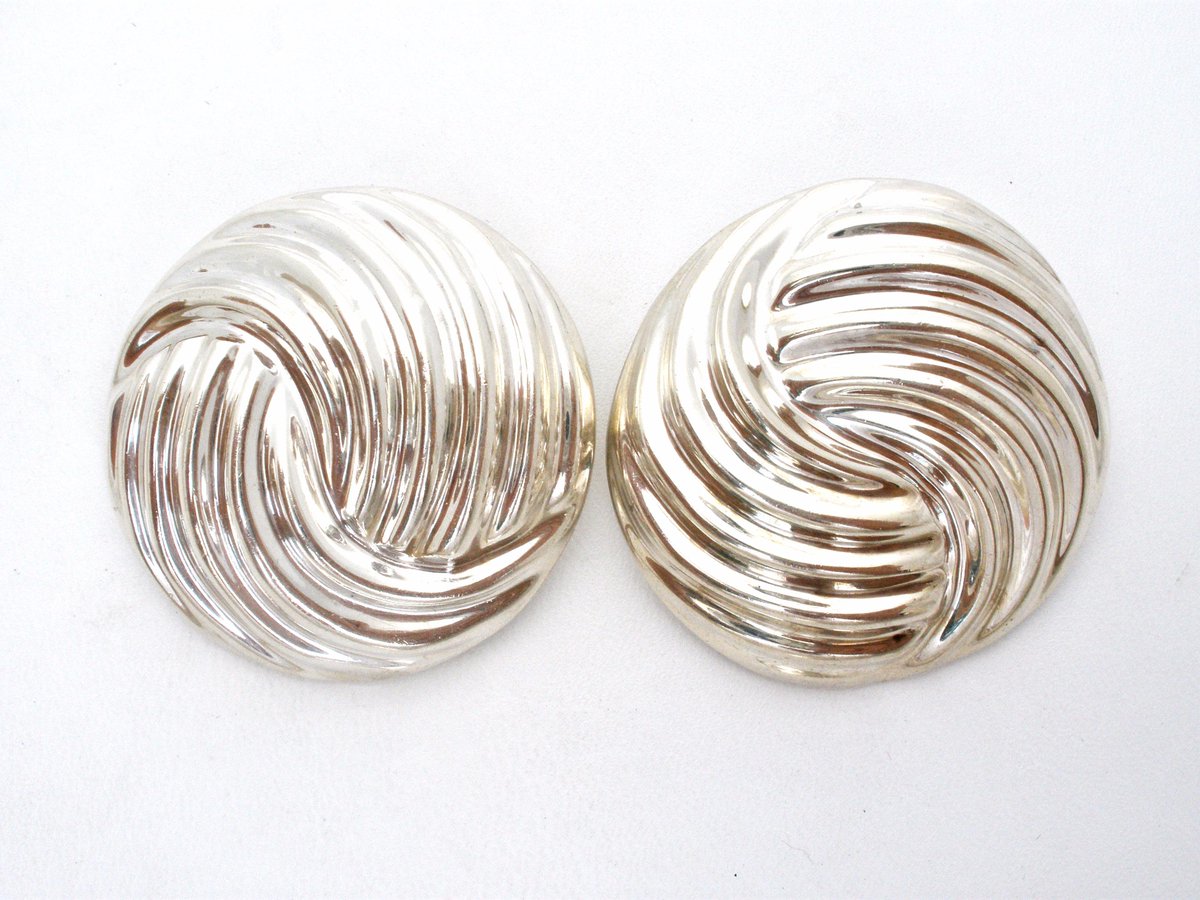 JewelryLadyChic's tweet image. Sterling Silver Clip On Earrings ebay.com/itm/Sterling-S…? #alexamigos #love #tbt #fashion #