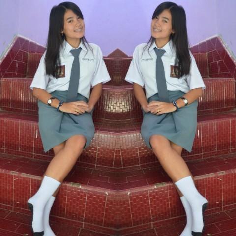 RennyAnnaParubk's tweet photo. Hellow Cantikss http://t.co/kxGETI9WAE