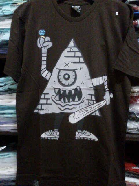 itaashop's tweet photo. 110k http://t.co/KeXi80PPel