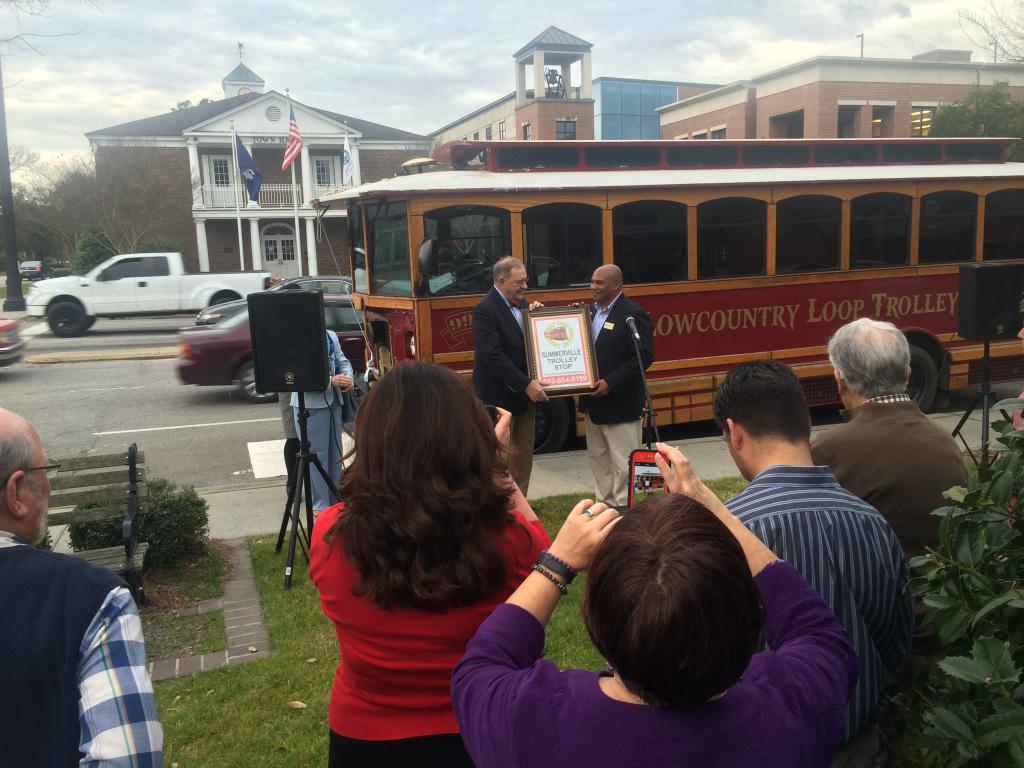 LowcountryLoop's tweet image. #christening the #Spirit of Summerville with the Mayor and new trolley stop sign