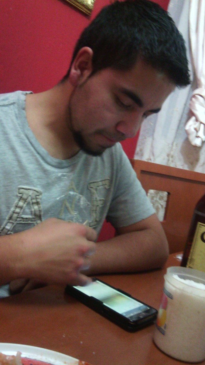 stefannyht's tweet photo. @AztecaDeportes buen golazoooo de chicharito ..... ❤ http://t.co/MVEJyZd7IV