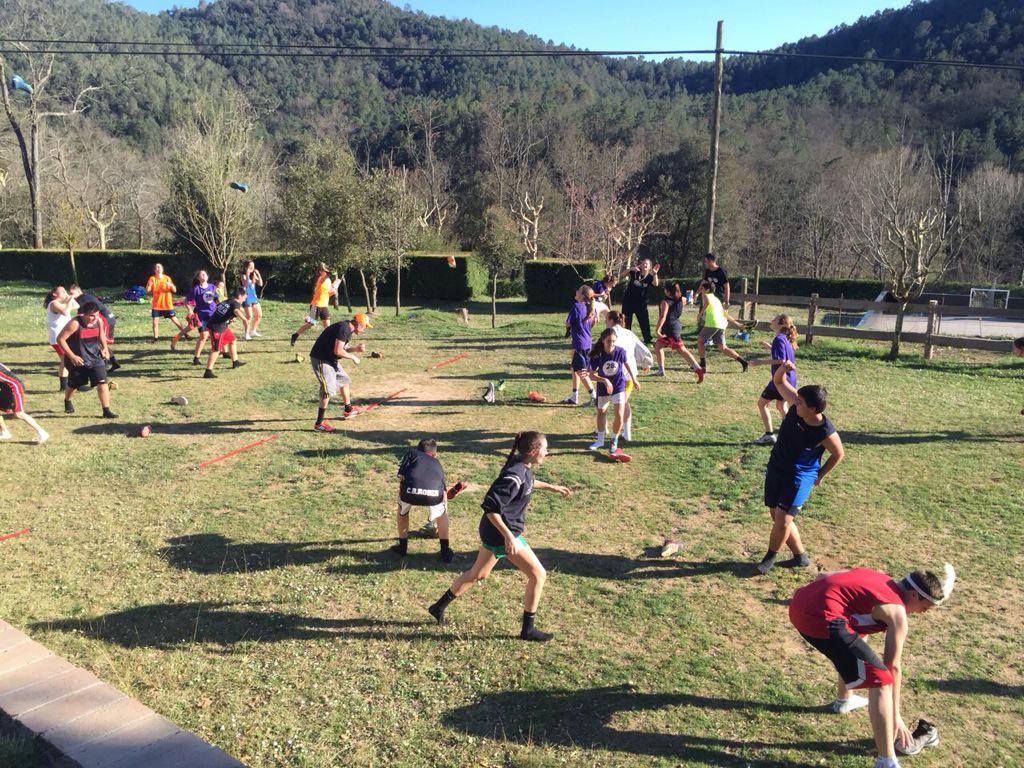 BON DIA!!! Comença el segon dia del #campus3segons amb molt de sol!!! Som-hi!!! #bonbàsquet #2ndia #collell