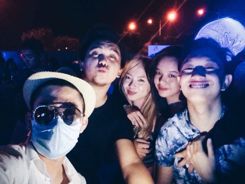 iamloisdy's tweet image. Hummer limo w/ the crew ✨ thank u, Globe!! #GlobeUnleashed @dnrsntss @imsethgothico @itsmekatsumi @itsdopemycko +++