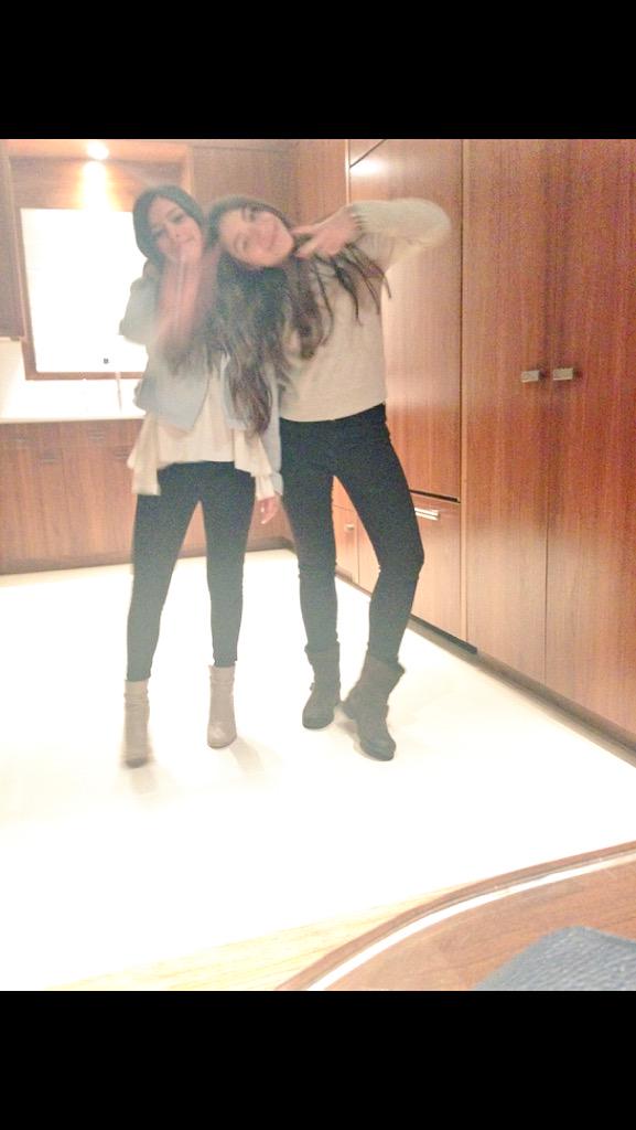 noreanc's tweet photo. Happy birthday to sweetest girl I know :) @JanelleMissry28 💓 http://t.co/HcICwZVB07