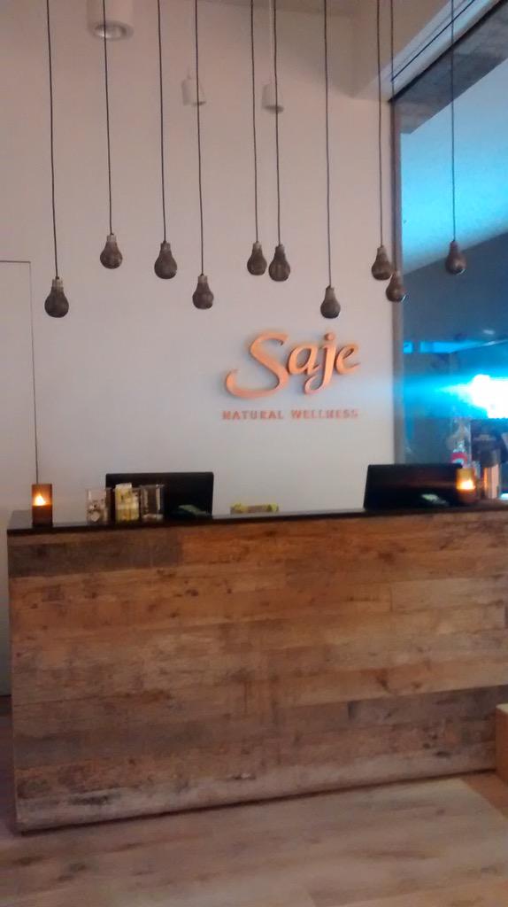 SajeWellness's tweet image. More @earthhour love from our @Official_WEM team 💚 #EarthHour #EarthHour2015