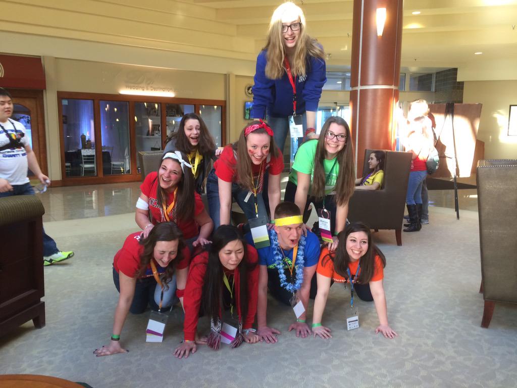 StephensMaddie's tweet photo. states day 1✔️😍 #PureMSL #states2015 http://t.co/udzl8hddeg