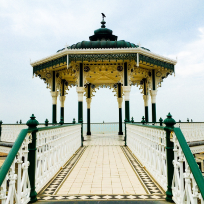 SLim_Lime's tweet photo. http://t.co/gDaOoczWwF Bandzz #seafront #sea #brighton #bandstand #SeeneVR http://t.co/vJmEHzlnhA