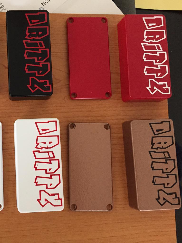 ImTheDoctor50's tweet photo. Boxes! Find us on Instagram @DrippyCloudz DM for pricing! Every box is M-T-O! http://t.co/vphwlsKYbt