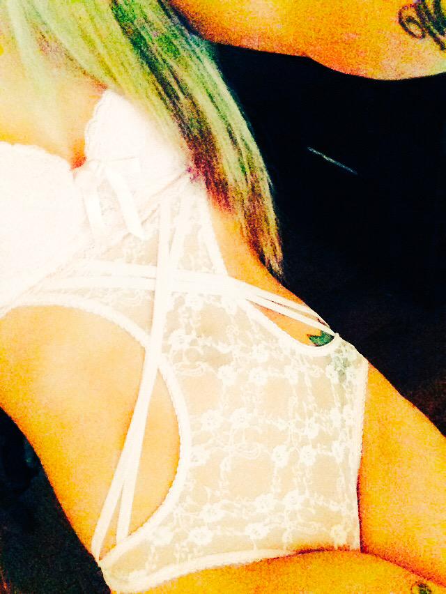 Pendejita que perdio su celu con estas fotos+19