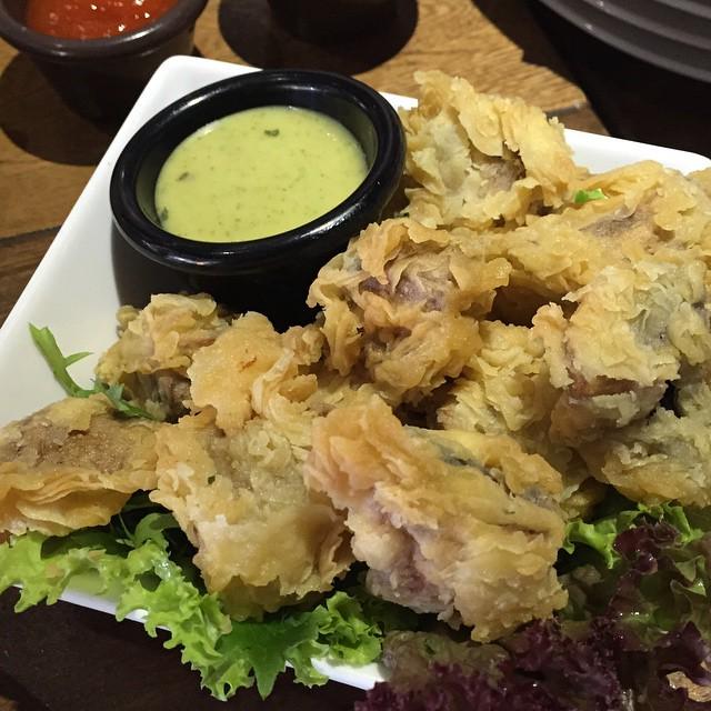 henryakuza's tweet image. fried mushroom @themanhattanfishmarket #themanhattanfishmarket #manhattanfishmarket #fishm… ift.tt/1G47erY