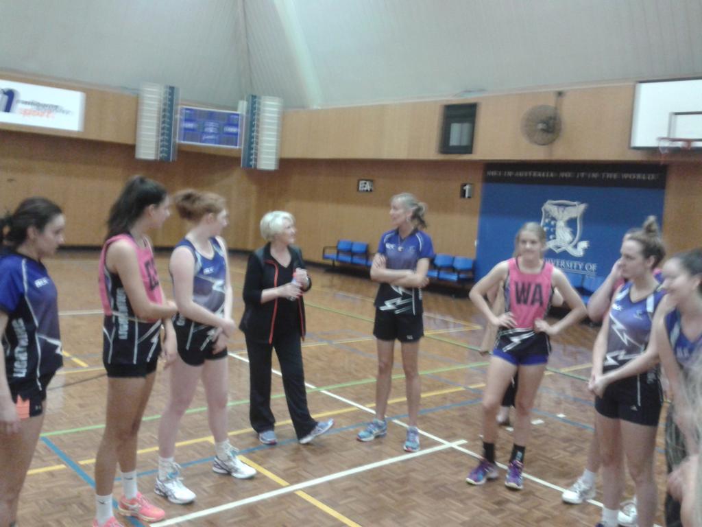 MU_Lightning's tweet photo. 19/U and Bolts training with @Coach_Plum #netball #improvingskills http://t.co/4KEWWklbOb