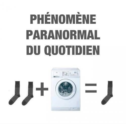 nichkaie's tweet photo. "@clairvoyant2013: #chaussettesdisparues ça reste un mystère pour moi... http://t.co/g3x4TfOUvz"