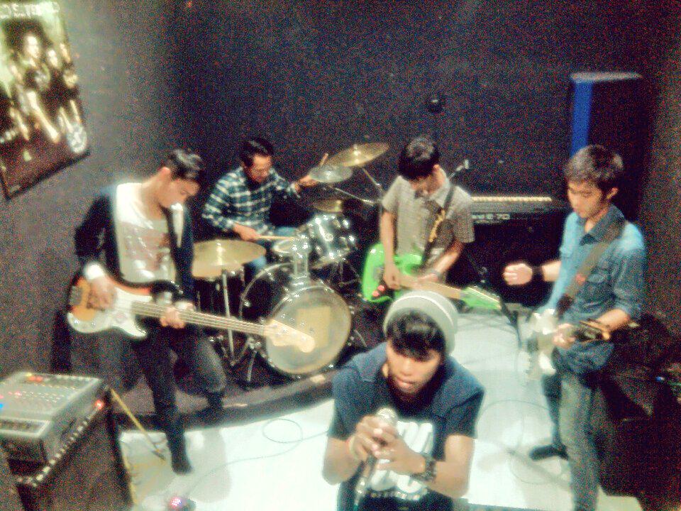 CelloPanji's tweet photo. http://t.co/QL3vAa3Yi9
