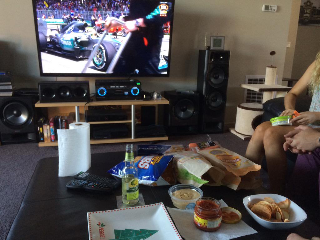 Ready to race! #MalayisaGP <a href="/jackhammermatty/">Big M</a> @RobJamesRJ <a href="/TEllyse88/">Tegan Shepherdson</a>