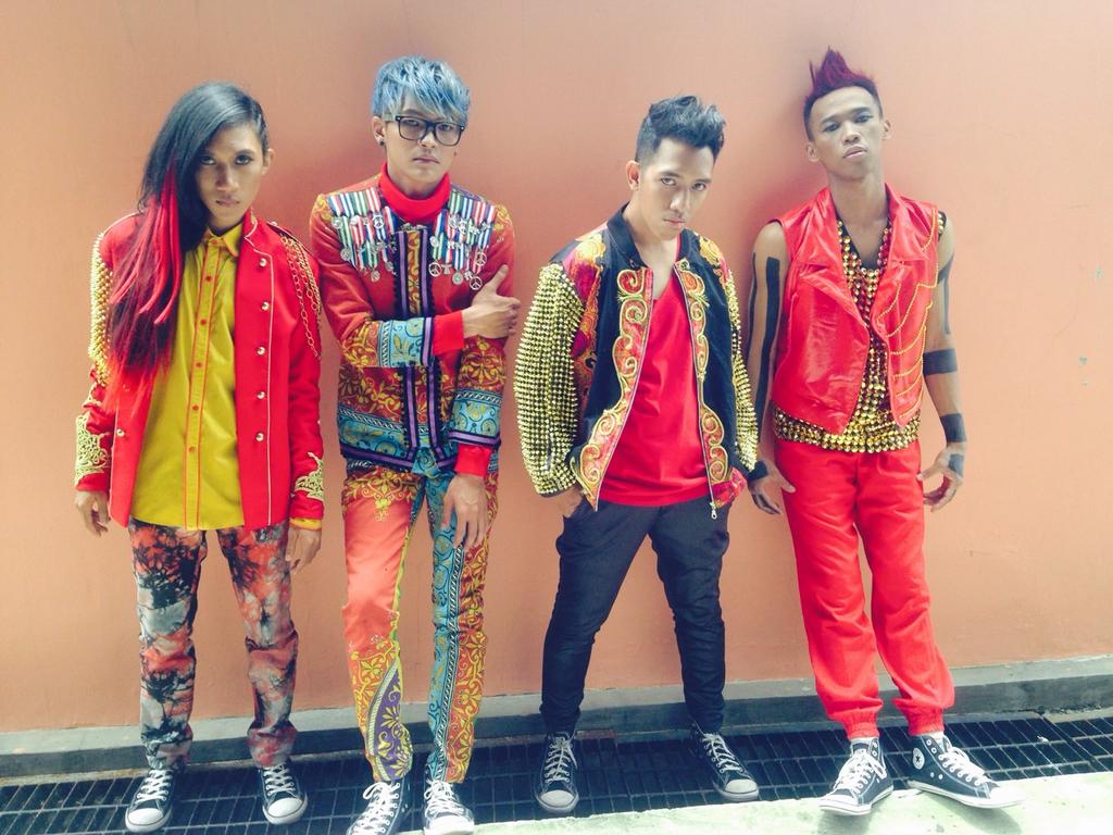 Ultramen Crew tweet media