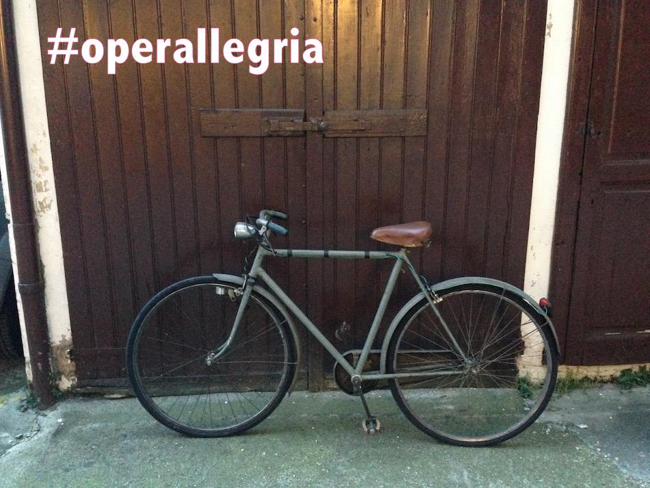 OperaShoes's tweet image. Una bici per partire... 
//
A bike to start...
#operallegria
