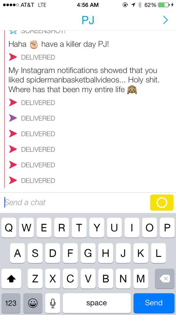 emsareh's tweet photo. In which I send @PJMORTON 75 snaps and then take a picture of it, effectively adding another notification #somonehelp http://t.co/75sHPsSDte
