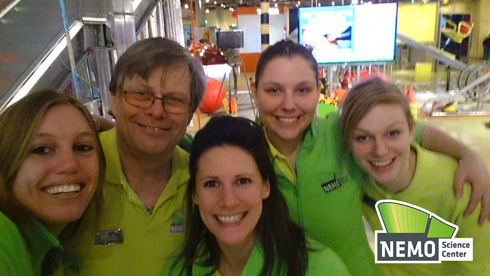A selfie of our #NEMO employees! Don’t forget to make a #selfie at NEMO today and share it! #poseMW