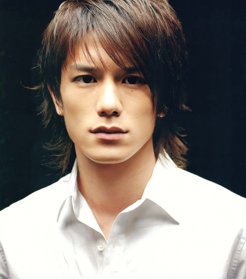 Happy Birthday to om tackey Hideaki Takizawa, 29 Maret 1982!! aduh om ganteng(?) 