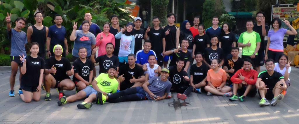 Get to know the mighty <a href="/Galaxy_Running/">Galaxy Running Club</a> from Indonesia...They ROLL DEEP pavementbound.com/crews/galaxy-r… #Running #Crew #runchat