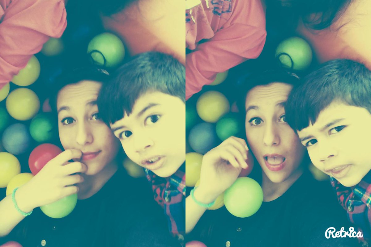MAlbayraj's tweet photo. Hafta sonu veli toplatısı ha olsun bizde böyle takılırızzzz http://t.co/WXI0czxkQ1