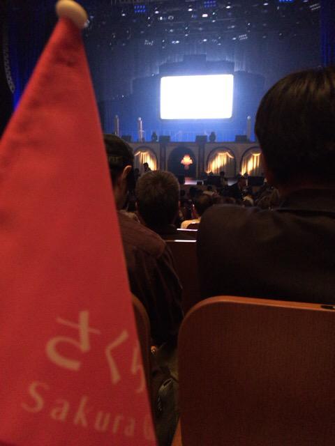 CBQqBHiUkAAeZ71.jpg:large