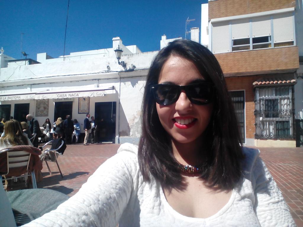 EstelaRomart's tweet photo. Hoy comemos en Casa Naca #bonitodía http://t.co/XyWwO4Eosu