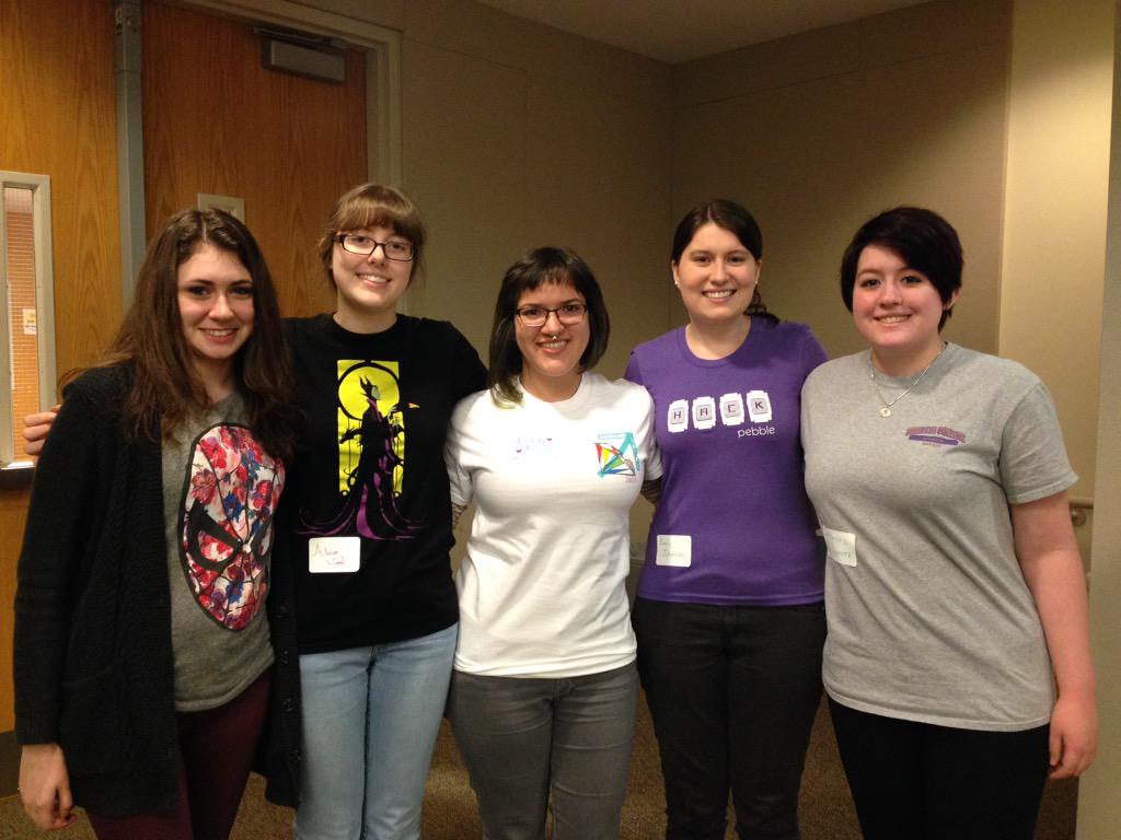 Vamoavel's tweet photo. CS students from Meredith College code for funsies over the weekend! #represent #diamondhacks2015 #mcgoingstrong <3 http://t.co/eCAHYzjmPf