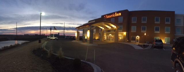 AmericInnWaupun's tweet photo. Good Sunday Morning Everyone from @AmericInnWaupun #AmericInn #hotelsunrises http://t.co/a6vaiZjwmO