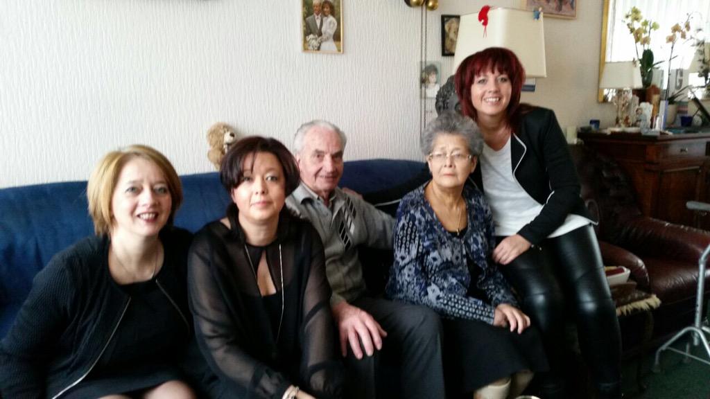 Randy89640827's tweet photo. Mijn familie http://t.co/AJvvl8JDD5