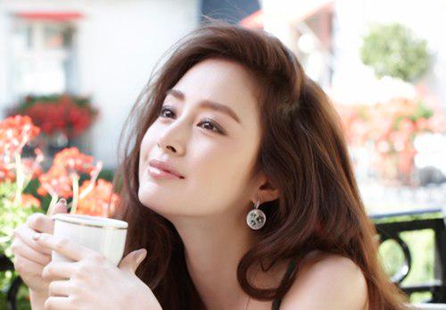 Happy birthday actress and model Kim Tae Hee 