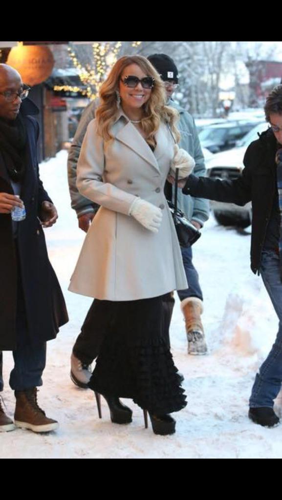ManouAdel's tweet photo. My Queen Mariah Very Very beautiful women in the earth 💝💝💝💝 http://t.co/cE1mJbM0hj