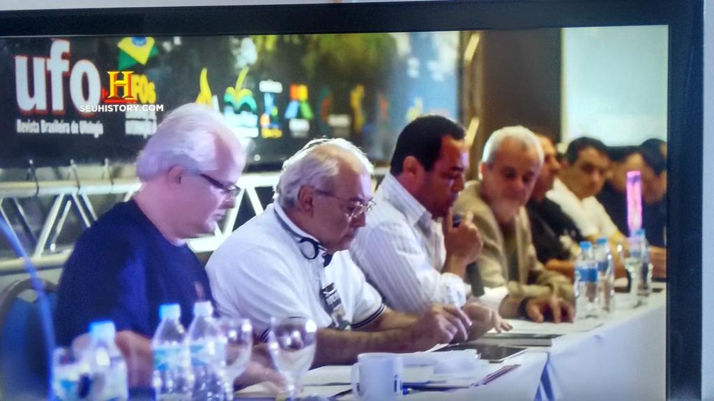 wandoplanalto's tweet image. @EventoUFO, bom dia amigo #documentries #documentario #especial #UFO  #history #tvhistory