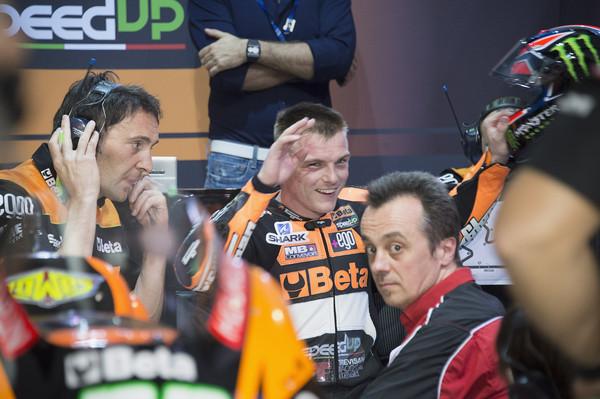 fi_sonic's tweet photo. @SamLowes11 ... #PoleSetter #Moto2 @MotoGP #QatarGP #LosailCircuit (Mirco Lazzari/Getty) http://t.co/a4DmB8Yvci