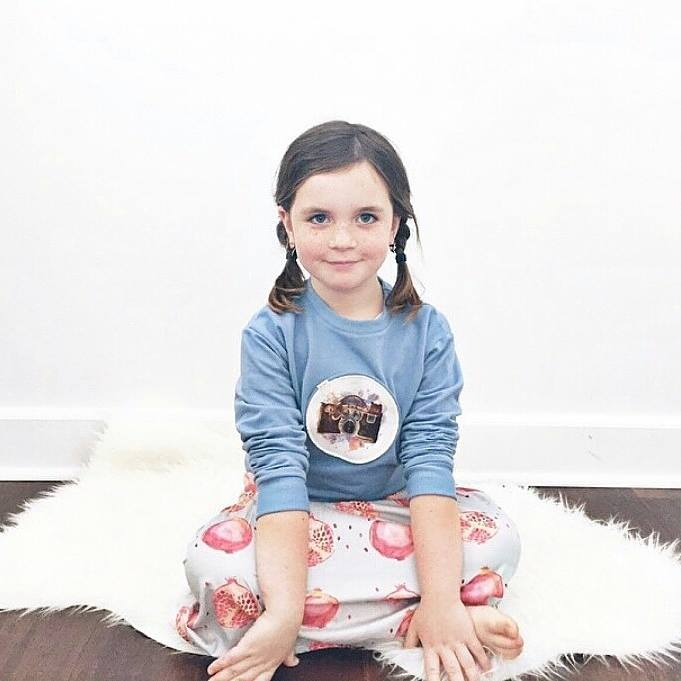 2gumswear's tweet image. We r totally in love with cute Miss A wearing our French Blue #Sweatshirt with Camera #PatchOn! Still few left online