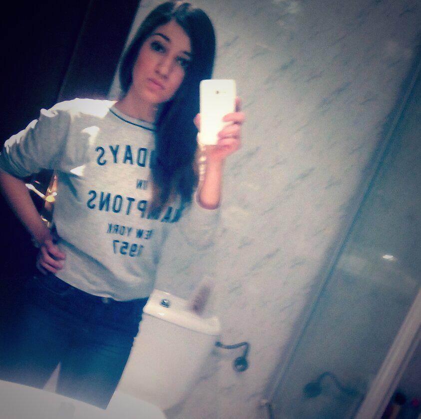 ainhoa030215's tweet photo. #vaamonos http://t.co/ksyf4qECjz