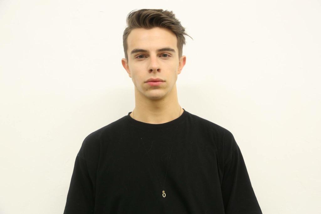 LbuiModels's tweet image. Louis,available for test shots! Please email us on bookings@lbuimodels.com