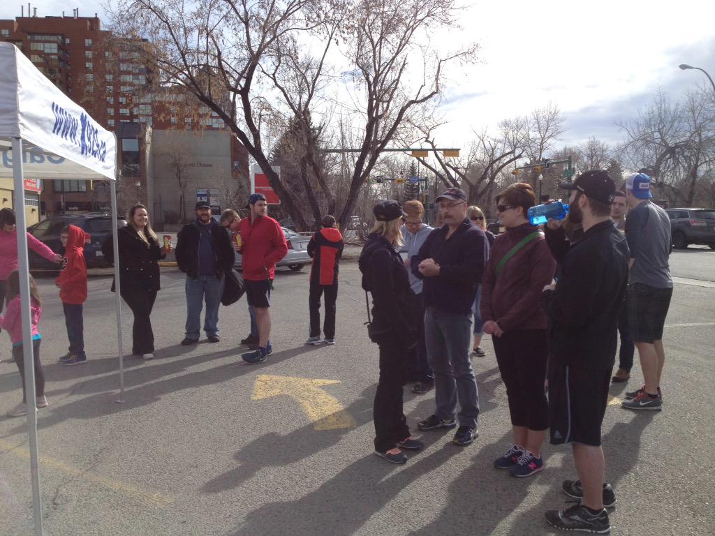 CMTTFeventsYYC's tweet photo. Here comes the crowd! Beautiful day for a March! #March4MT #yyc #musictherapyyyc http://t.co/W8ckoZ3Jb8