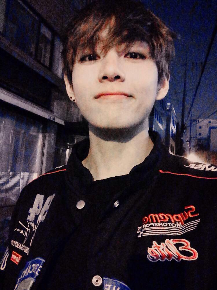 m1taetae's tweet photo. 明日はリアちんと心斎橋✨
行ってきま✋ http://t.co/FgAchnLtxd