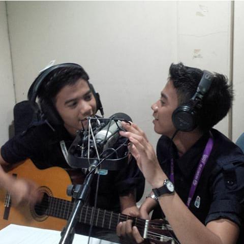 "<a href="/DA2_Rizky/">Rizki {2R}</a>: Seruuuuuuuuuu <a href="/DA2_Ridho/">Ridho 2{R}</a> "