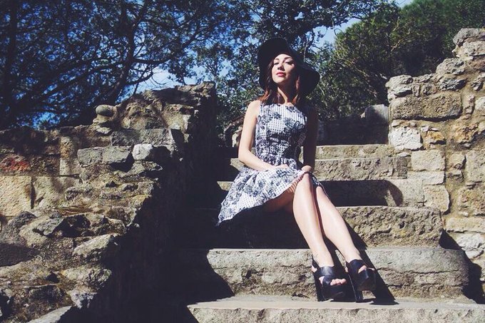 Loving Lisbon in my new @chichiclothing dress. @etailPR @FemaleBloggerRT http://t.co/aqqqfrE87j #travelbloggers<a class="tags" target="_blank" title="On Twitter" href="/?out=eyJ0eXAiOiJKV1QiLCJhbGciOiJIUzUxMiJ9.eyJpYXQiOjE3MjUxMDU3MzMsImlzcyI6InR3cG9ybnN0YXJzLmNvbSIsIm5iZiI6MTcyNTEwNTczMywiZXhwIjoxNzU2NjQxNzMzLCJyZWRpcmVjdF91cmwiOiJodHRwczovL3R3aXR0ZXIuY29tL2NoaWNoaWNsb3RoaW5nIn0.kBhvT4HKeCCh5HJ50ArDXSI6ikiwbTpYjixEI9EOrTNrcGTvcTOstk2-aeln2YWpOsCIJOjDeMrRWJ8eOExekw">@chichiclothing</a><a href="/tag/travelbloggers"class="tags"><span>#travelbloggers</span></a>