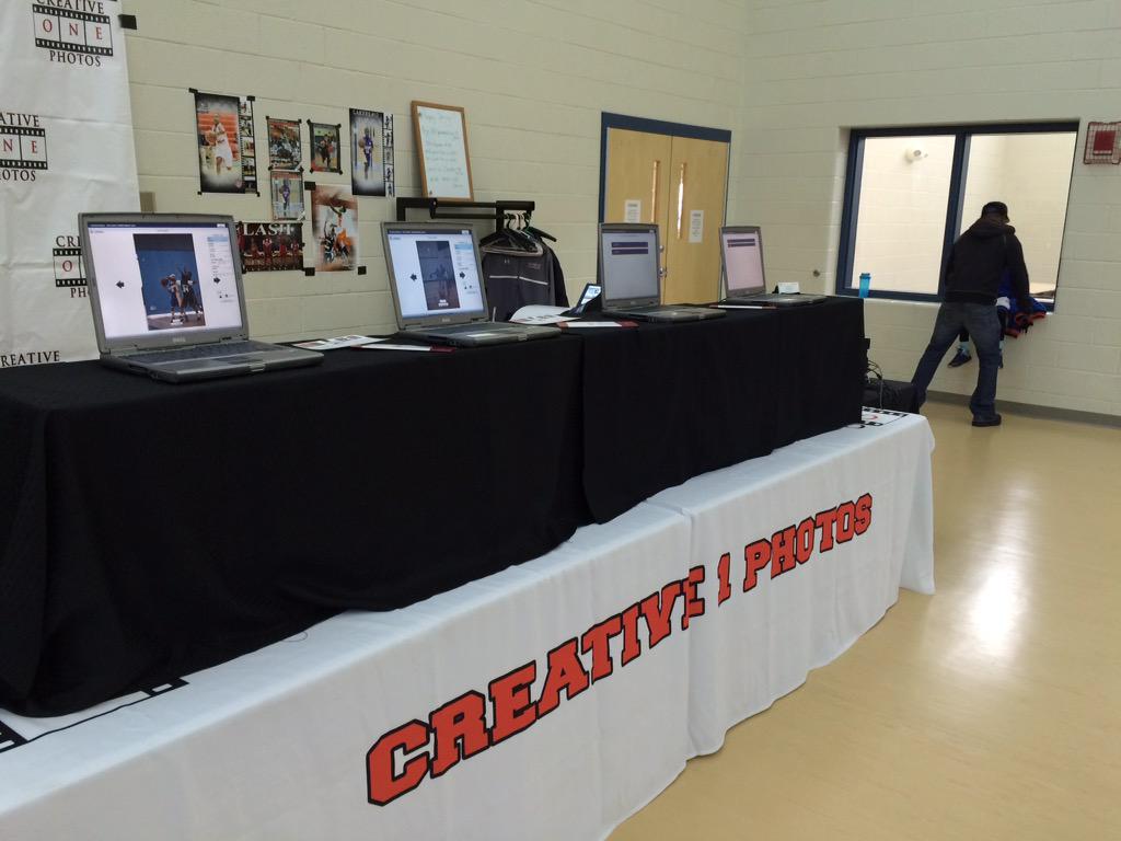 Creative1Photos's tweet photo. Set up for live action photos at old court championship games http://t.co/iIEZZ5n0Cr