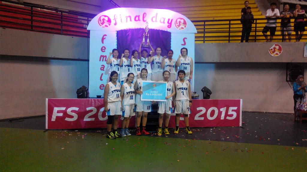 Selamat kepada SMA Stela Duce 1 yang telah menjadi runner up Basket @FemaleSport2015
