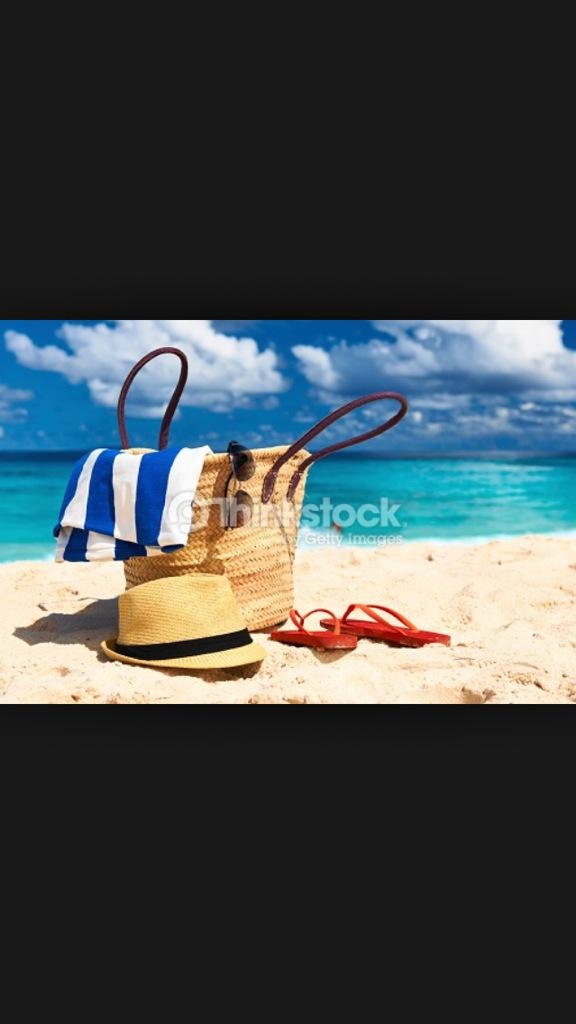 Aishling2011's tweet photo. @ReillyMarian be at the airport for 8, everything has been sorted. Just bring yourself, sun lotion and sombrero http://t.co/GeLW2wE3TD