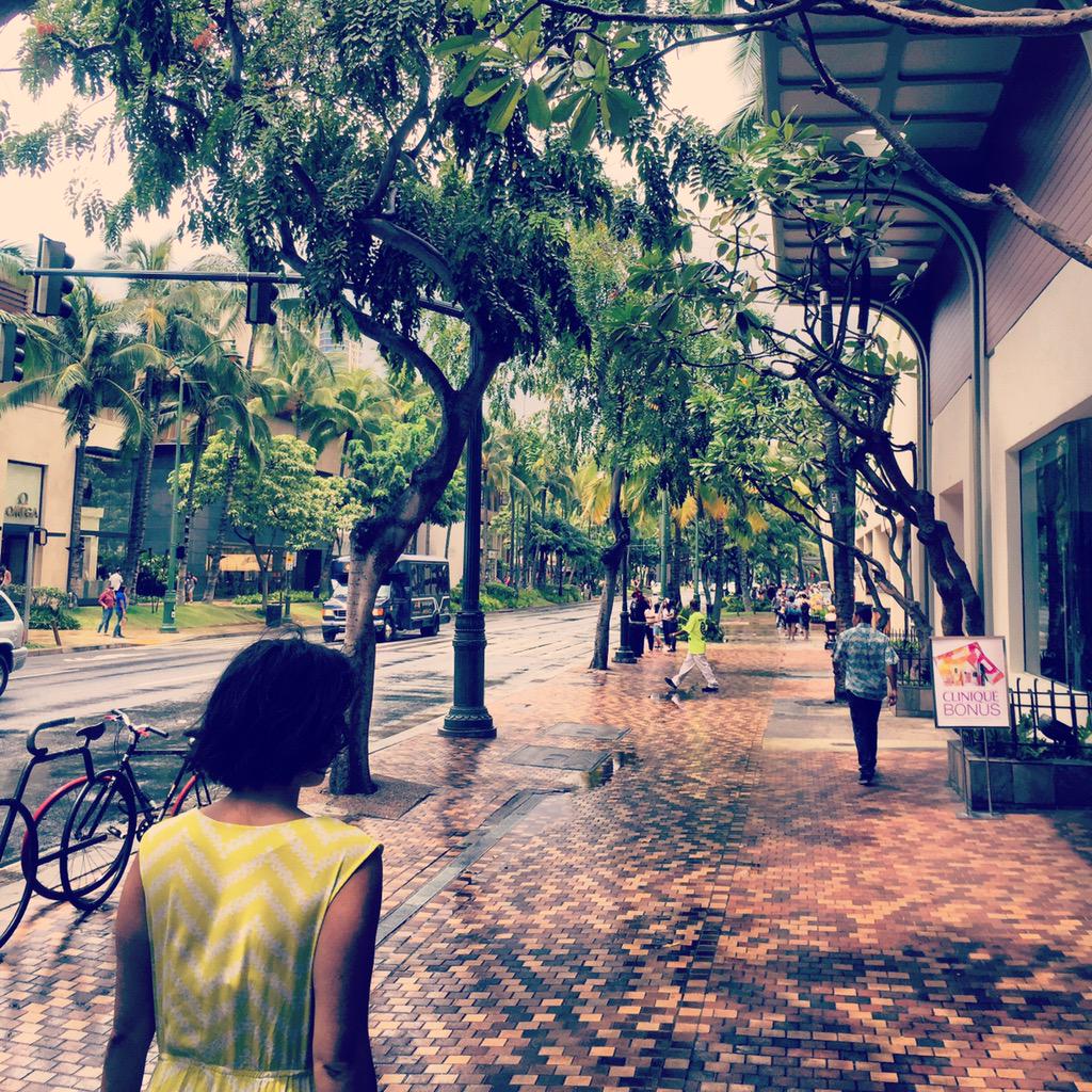VisaPal's tweet photo. Aloha! Find out about the US visas you need and #explore Waikiki, Honolulu for #business or pleasure.
#usvisa #hawaii http://t.co/jwLHWyKIgJ