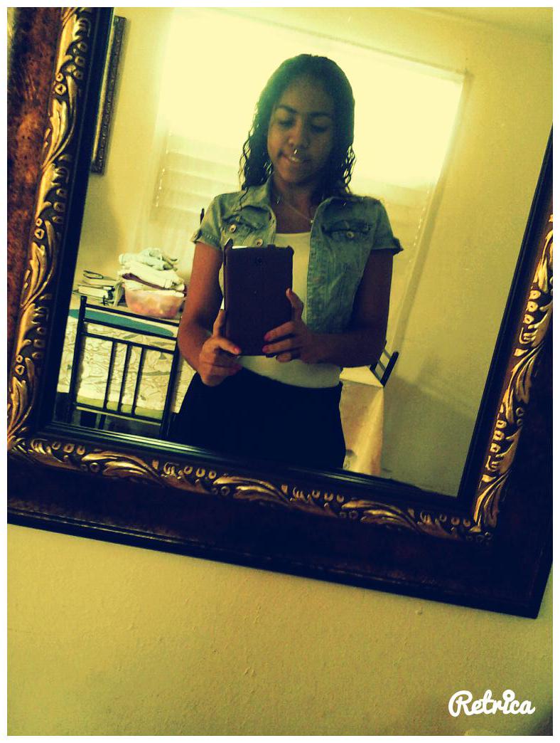 ferer477's tweet image. Linda