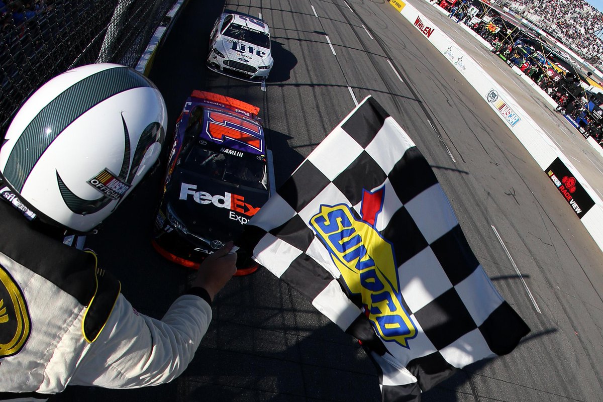 NASCAR's tweet image. 🏁🏁🏁