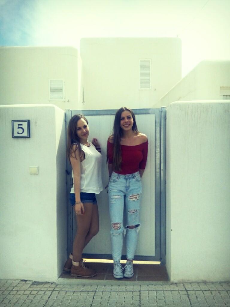 Mary_CM_94's tweet photo. Muchísimos recuerdos hoy....#mojacar #agustito #verano http://t.co/s74nvIzMZ0